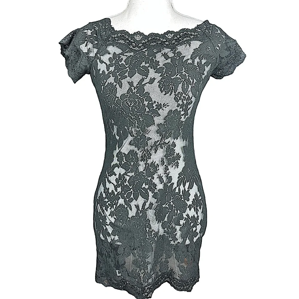 VICTORIA’S SECRET: Black Lace Slip Dress -Size Small